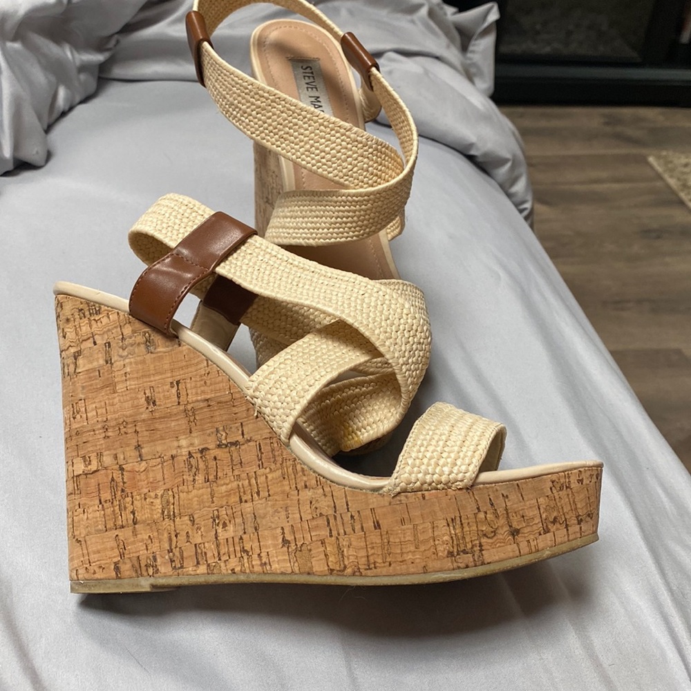 Like New Steven Madden Wedge Heels